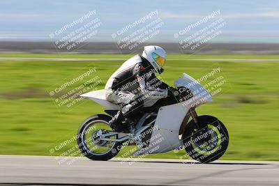 media/Feb-18-2024-Lets Ride (Sun) [[2a9a2d1337]]/C group/Panning/